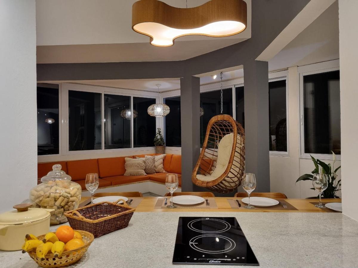 Casas Com Jacuzzi E Churrasqueira A 500 Metros Da Praia Do Pereque Na イリャベラ エクステリア 写真