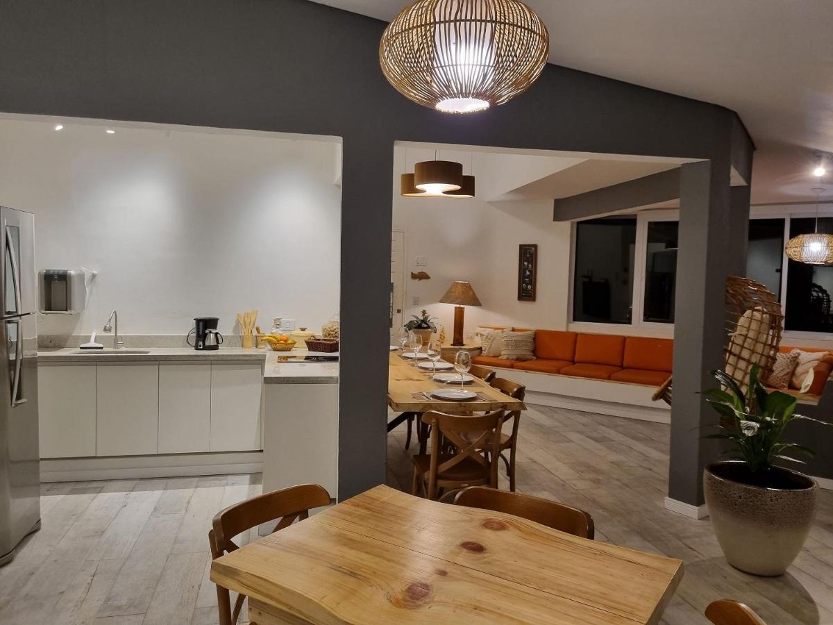Casas Com Jacuzzi E Churrasqueira A 500 Metros Da Praia Do Pereque Na イリャベラ エクステリア 写真