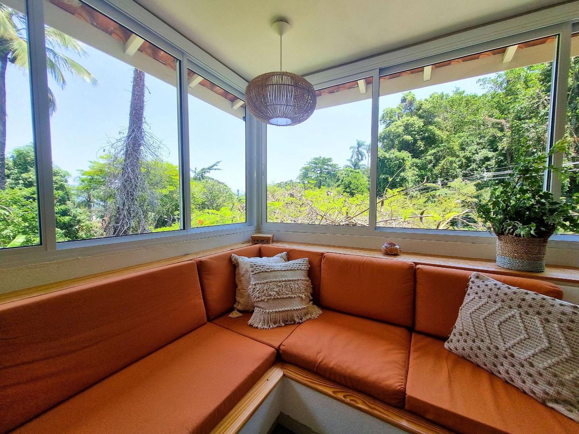 Casas Com Jacuzzi E Churrasqueira A 500 Metros Da Praia Do Pereque Na イリャベラ エクステリア 写真